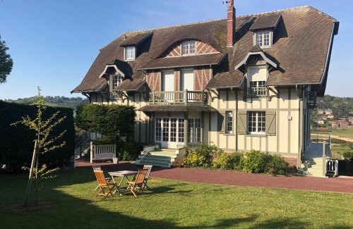 Pourville-sur-Mer Apartment | The Old Fenwick House
