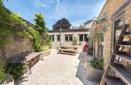 Charlbury House | The Old Fire Station