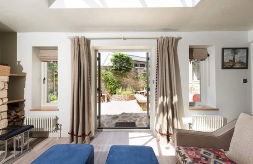 Charlbury House | The Old Fire Station