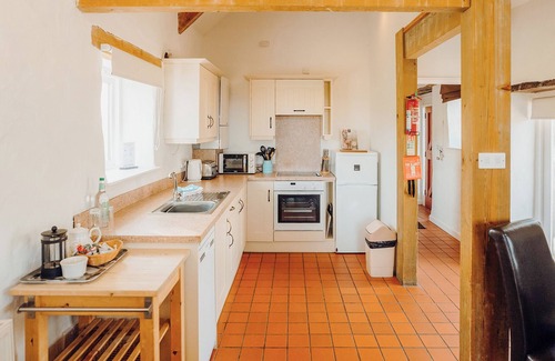 Lydstep Cottage | The Old Forge - UK6724