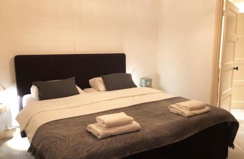 Berkel-Enschot Bed & Breakfast | The Old Garage