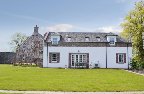 Montrose Cottage | The Old Gasworks Building