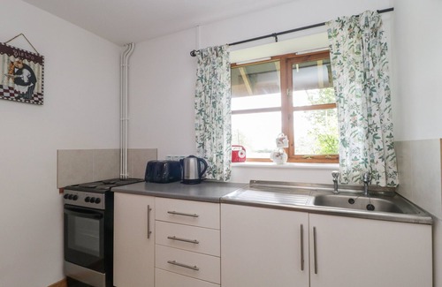 Somerton Cottage | THE OLD GOAT BARN AT TROUT COTTAGE, pet friendly in Somerton