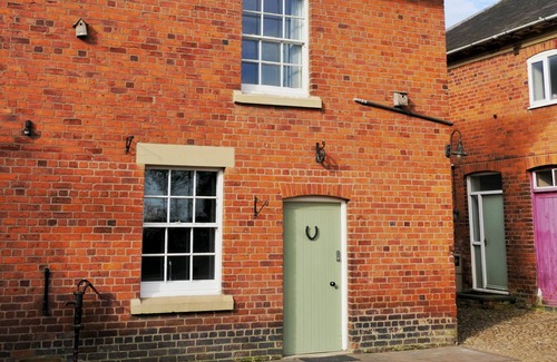 Ellesmere House | The Old Gun Room