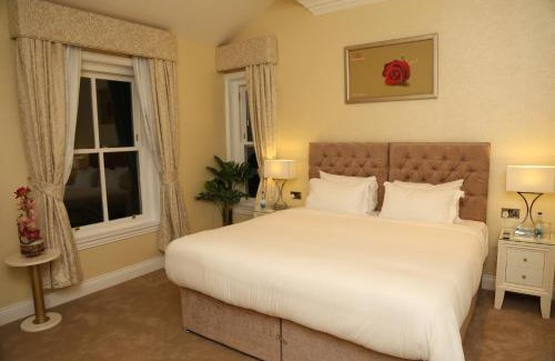 Acresford Hotel | The Old Hall Hotel