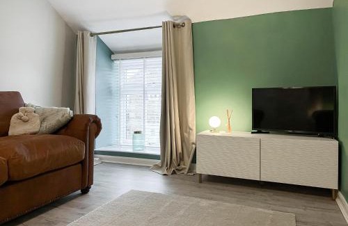 Dronfield House | The Old Hayloft-Uk39431