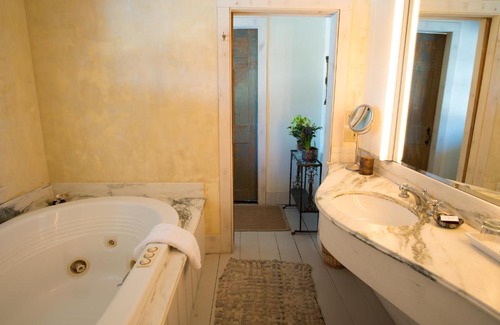 New Marlborough Hotel | The Old Inn On The Green