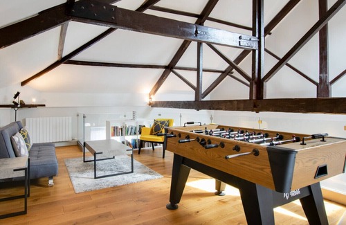Holt Apartment | The Old Meeting Hall