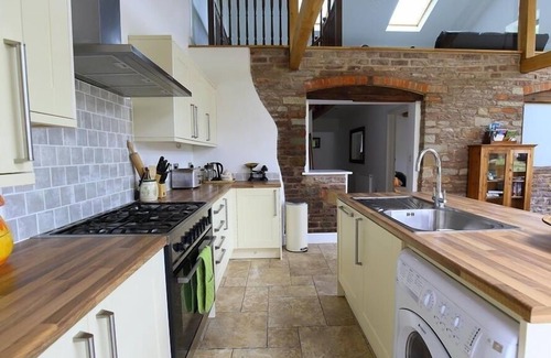 Flaxley Cottage | THE OLD MILL, pet friendly, character holiday cottage in Cinderford