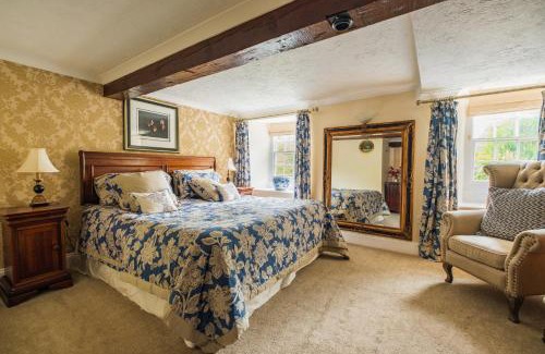 Little Petherick Bed & Breakfast | The Old Mill House