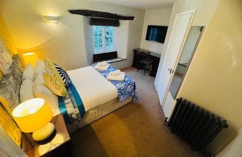 Newton Blossomville Hotel | The Old Mill Inn