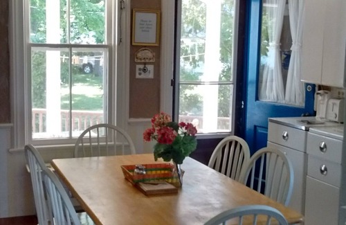 Kelleys Island House | The Old Nest Vacation Waterfront Home