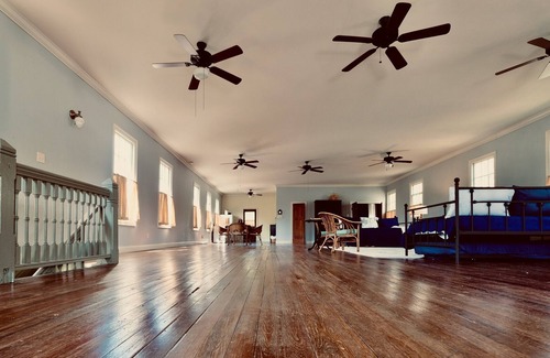 Breaux Bridge House | The Old Opera House Downtown Breaux Bridge