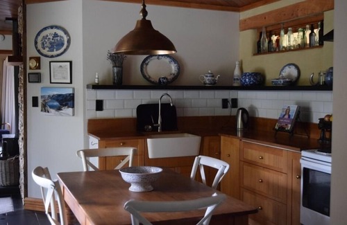 Saint Bathans Cottage | The old orchard cottage