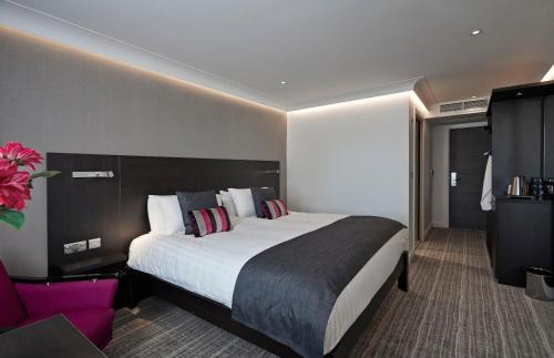 Dunstable Hotel | The Old Palace Lodge