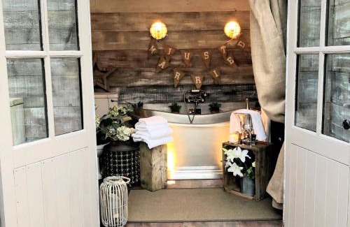 Nantwich House | The Old Parlour at Cheshire Boutique Barns