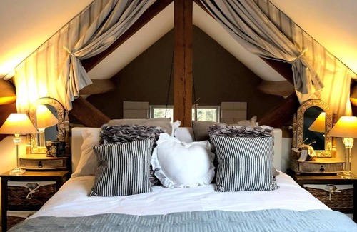 Nantwich House | The Old Parlour at Cheshire Boutique Barns