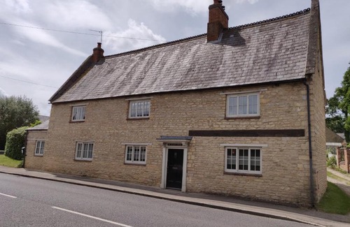 Stoke Goldington Bed & Breakfast | The Old Post Office