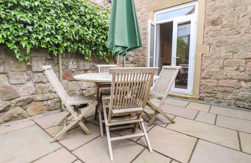 Fence Cottage | The Old Post Office