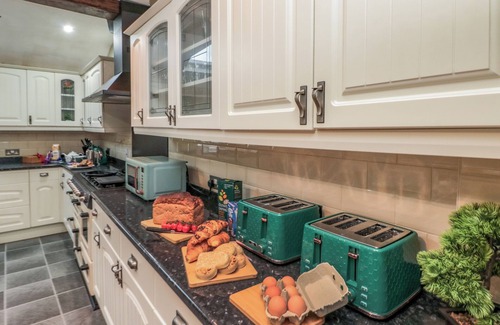 Shipton Cottage | The Old Post Office