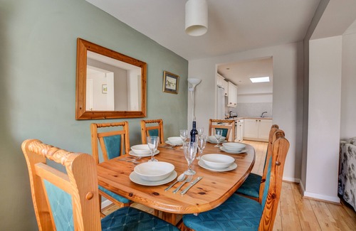 Irstead House | The Old Post Room - Two Bedroom House, Sleeps 5