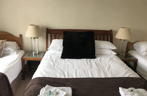 Aller Hotel | The Old Pound Inn