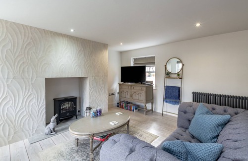 Holt House | The Old Print Shop - One Bedroom House, Sleeps 2