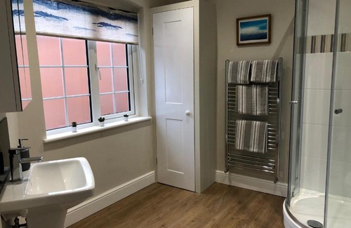 Thame Apartment | The Old Printworks - New Self Contained Apartment in the Heart of Thame - Magenta