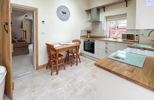 Child Okeford Cottage | The Old Pump House - UK34451