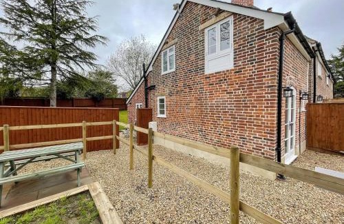 Child Okeford House | The Old Pump House - Uk34451