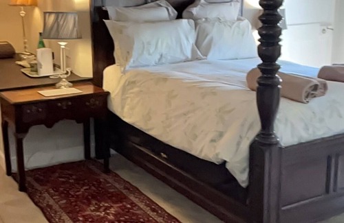 North Wheatley Bed & Breakfast | The Old Rectory dating from1760 in Lea lincs