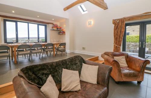 Totley House | The Old Robin Hood