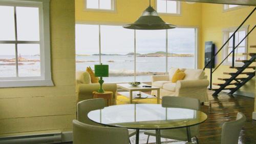 Greenspond House | The Old Salt Box Co. - Aunt Christi's