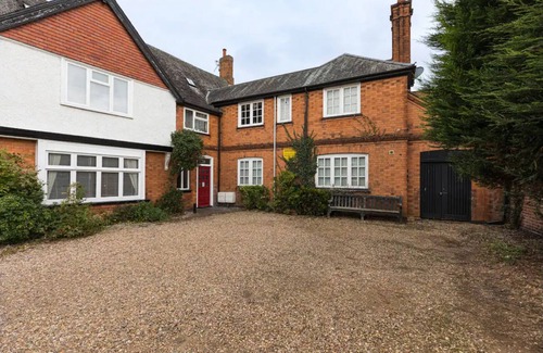 Syston Apartment | The Old Sawmill - Entire apartment - Syston