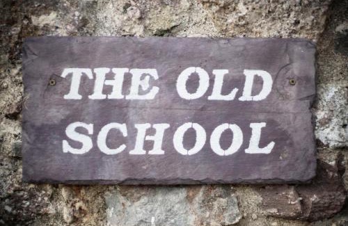 Crynant Apartment | The Old School Cottage Ship Farm - 1 Bedroom - Rhossili