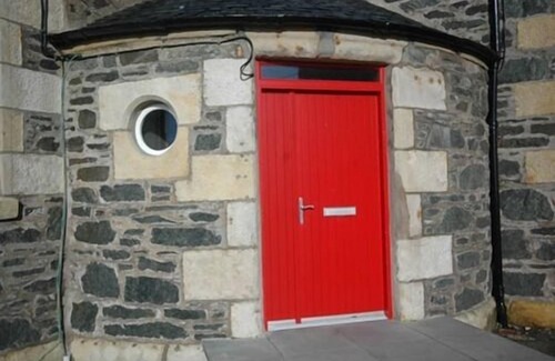 Portnahaven House | The Old School
