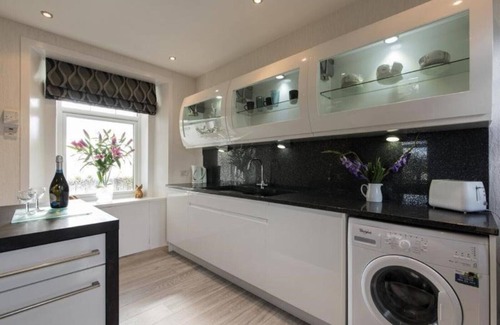 Wick House | The Old School House - Cosy 3 bedroom Cottage