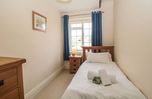 Hutton le Hole Apartment | THE OLD SCHOOL HOUSE, family friendly in Hutton-Le-Hole
