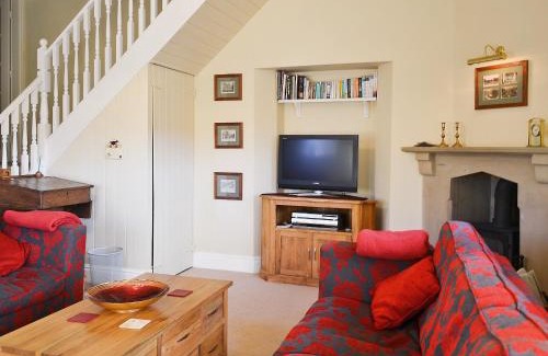 Tideswell House | The Old School House