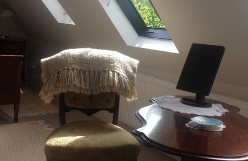 Petworth Bed & Breakfast | The Old Smithy. A delightful B&B Adjacent to the South Downsn