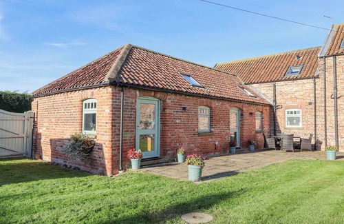 Great Hatfield Cottage | The Old Stable