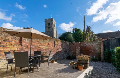 Hernhill House | The Old Stables - One Bedroom House, Sleeps 2