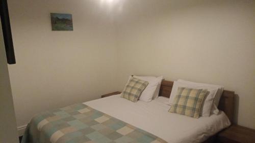 Rhiwbryfdir Villa | The Old Surgery