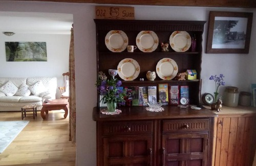 Upton Cheyney House | The Old Swan