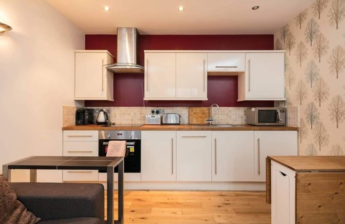 Prestwich Cabin | The Old Vicarage Lodge
