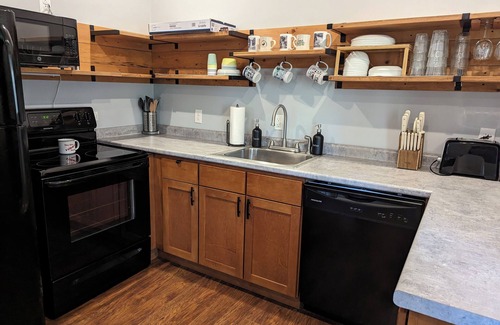 Ithaca Apartment | The Old Volks Home, A, two bdrm apt close to Ithaca, Trumansburg, & the Colleges