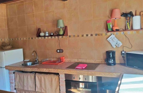 La Cueva Cottage | THE OLD WOMAN'S HOUSE