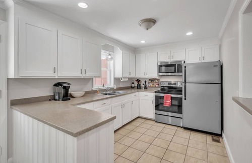 Camellia Heights House | The Oleander Cottage