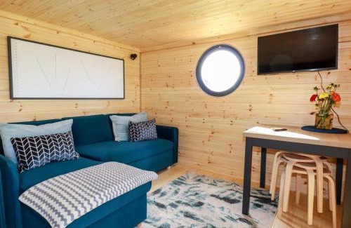 Mabe House | The Olju