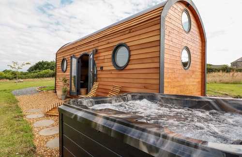 Mabe Cottage | The Olju